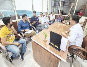 MLA Surinder holds meeting with JPDCL officials