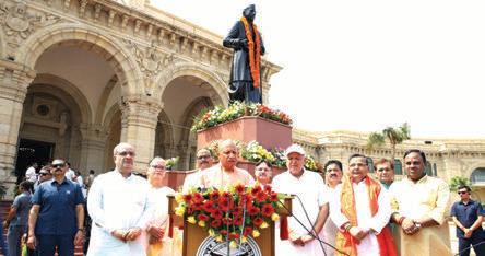 CM Yogi pays tribute to Chaudhary Charan Singh