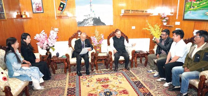 Delegation comprising ALHGHA members calls on LG