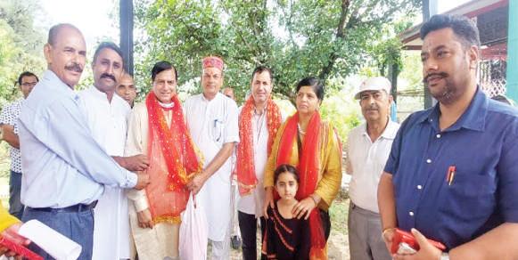 DDC Kathua inaugurates medical camp