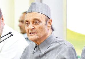 Dr Karan Singh expresses deep shock over Air India Plane Crash