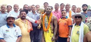 Rishu of J&K bags 60th Aghar Jitto Dangal title