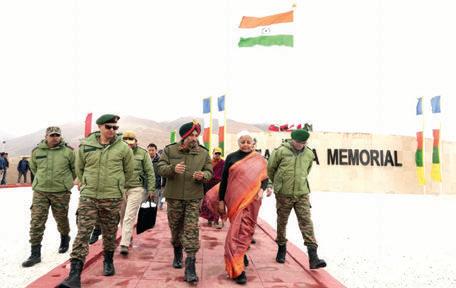 Sitharaman pays tribute to martyrs at Rezang La Memorial