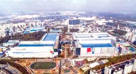 Samsung seeks turnaround in HBM in biannual strategy meetings: Report