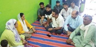 JKPDP leader visits family of deceased lineman, demands justice