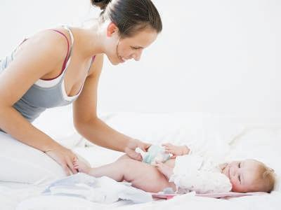 Are you diapering your baby correctly?