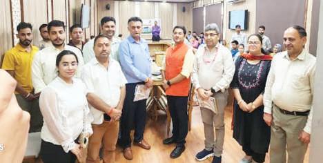 IIM Jammu, FICSI launch food safety training for street vendors