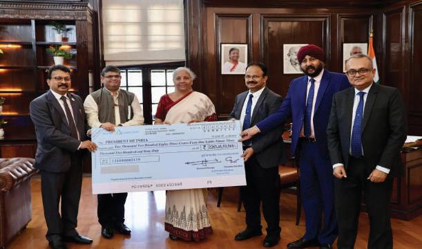 Canara Bank handed over a dividend cheque of ₹2,283.41 Crore to the Government of India