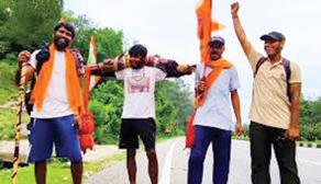 Faith overtakes fear as UP Devotee undertakes first Kanwar Yatra from MP to Amarnath