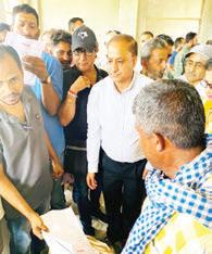 Dir Sericulture visits Cocoon Auction Market