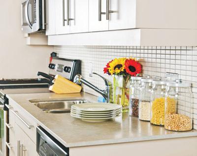 Keep kitchen clutter under control