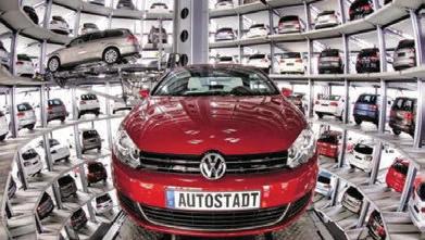 Passenger vehicle sales drop 1.4 pc to 10.11 lakh units in Apr-Jun