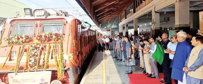 LG flags off first dedicated Parcel Train from Budgam to Delhi Parcel train service from Kashmir to Delhi will boost economy: LG