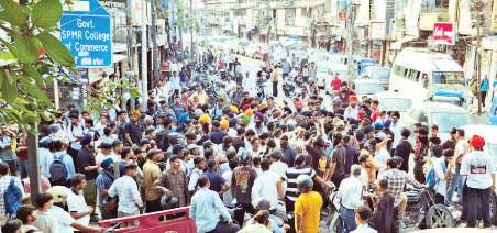 Students assaulted by outsiders at Commerce College, sparking protests