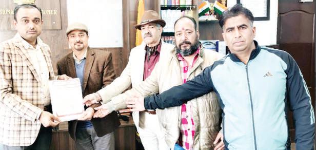 Movement Kalki submits memo to Div Com