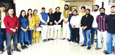 Billawaria, Pardeep felicitate Dheeraj on nomination as BJYM Jammu South President