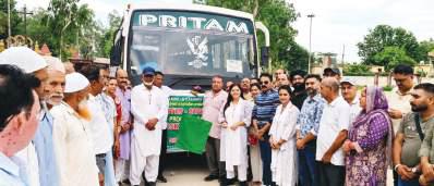MLA Nagrota flags off farmers' exposure visit to CSK HPKV Palampur