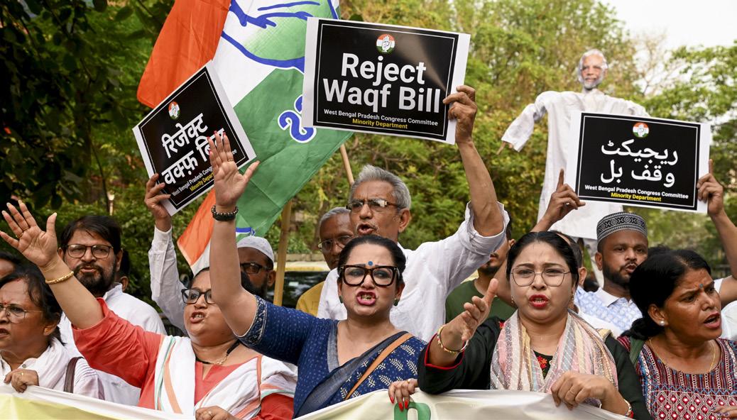 24 get notices for black band Waqf Bill protest