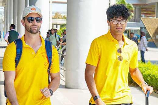 Dhoni tilts scale as CSK faces Punjab