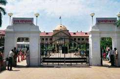 Not informing reason for arrest is violation of Art 22(1): HC