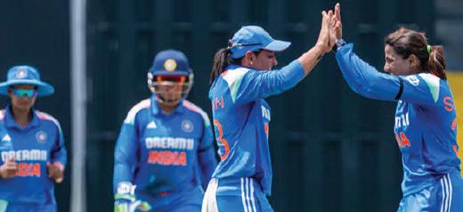 India eye final berth as South Africa aim for survival