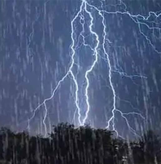 THUNDERSTORMS, RAINS TO POUND AP TILL 20 MAY