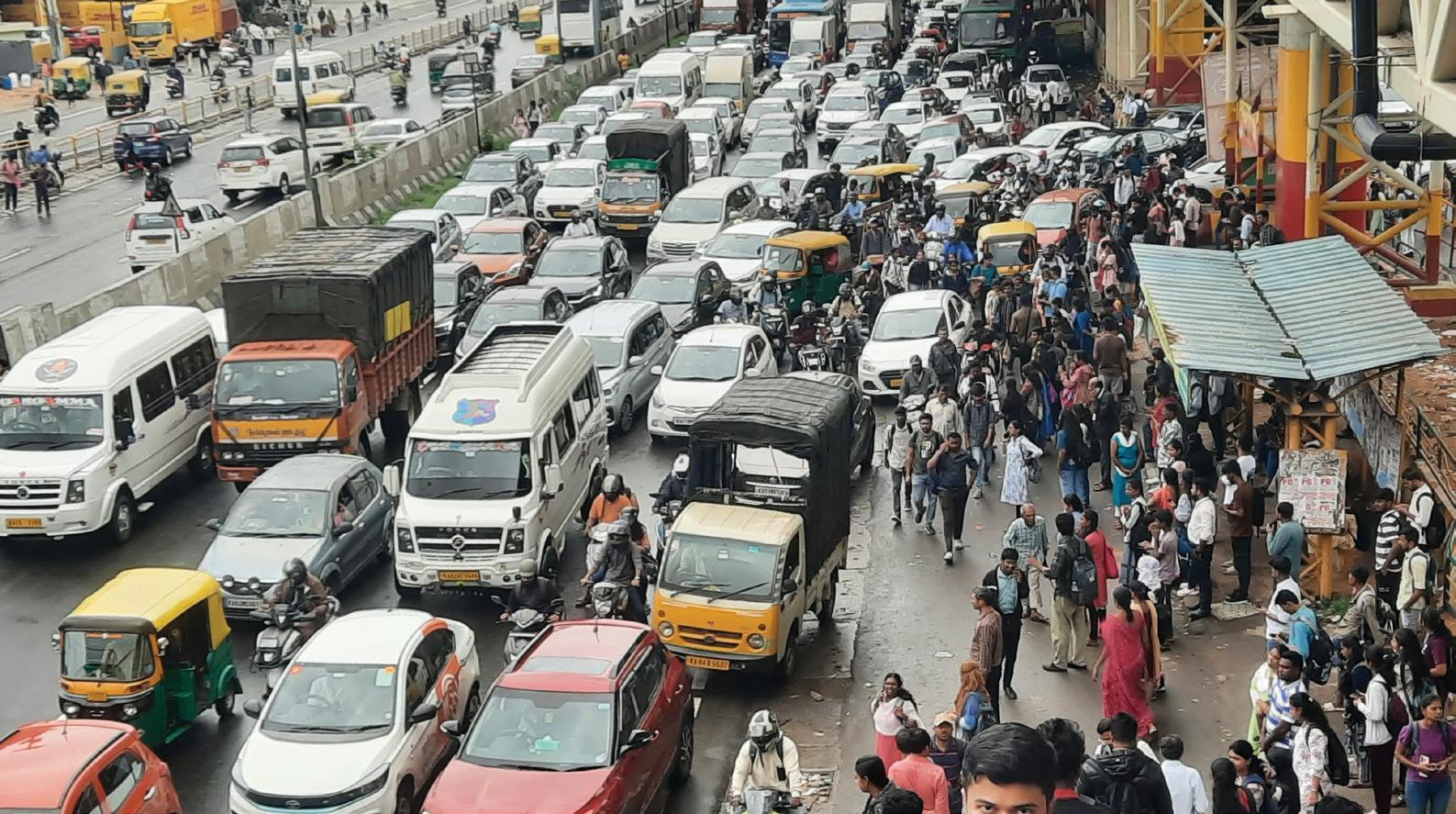 Traffic chaos drives IT capital into a tizzy
