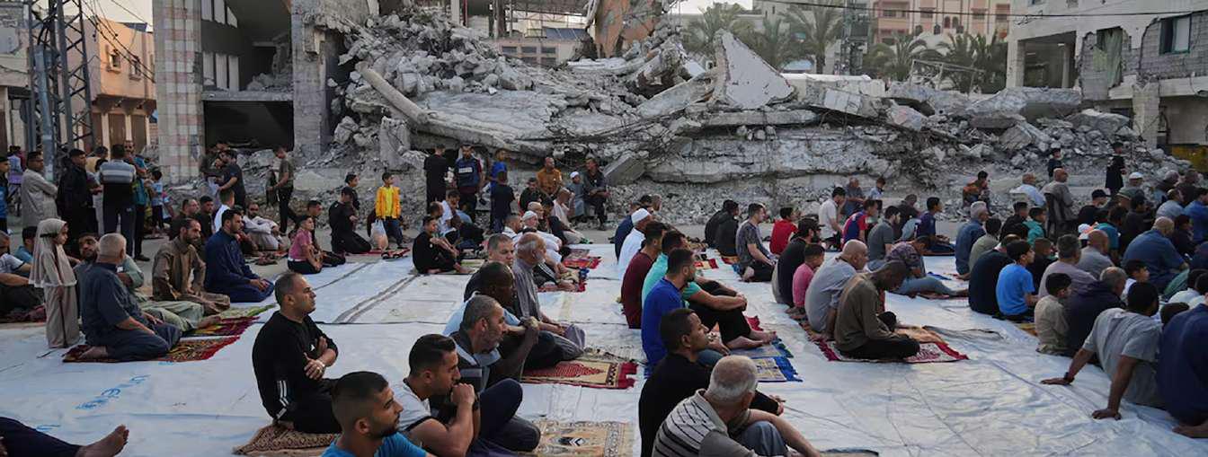 Gaza marks start of Eid with outdoor prayers amid food scarcity