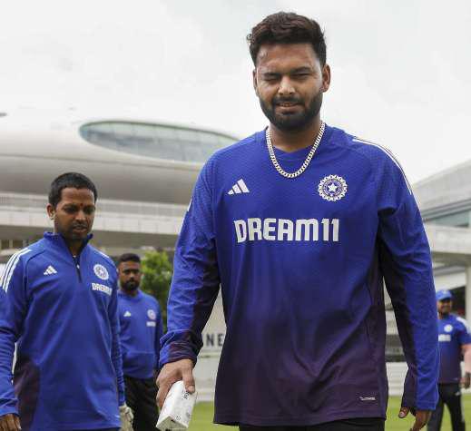 ICC raps Pant for showing dissent at umpire decision