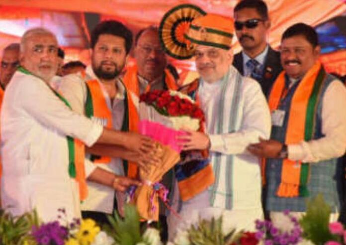 पवार और उद्धव की विश्वासघात की राजनीति को जनता ने किया खारिज