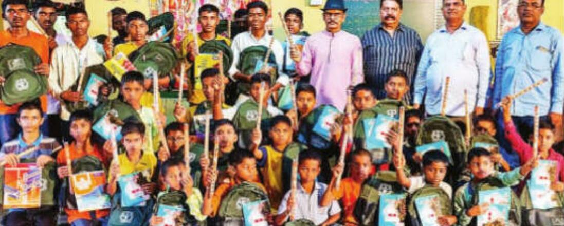 बांसुरी की धुन से लोग हो रहे सेहतमंद, मजबूत हो रहा लोगों का फेफड़ा