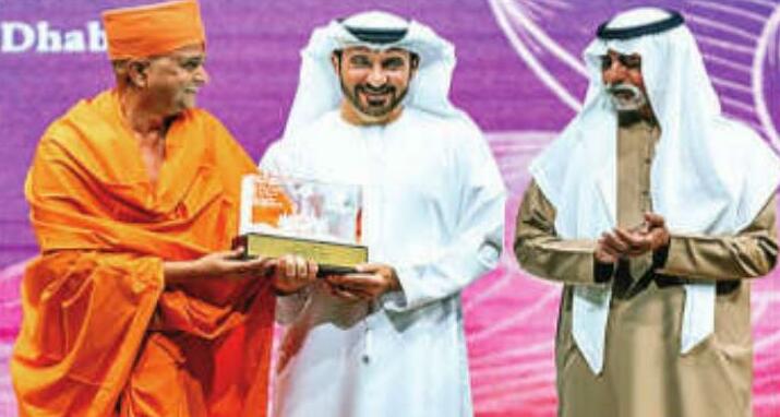 दुबई के स्वामीनारायण मंदिर की पहली वर्षगांठ