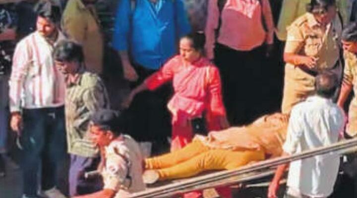 बदलापुर में लोकल ट्रेन से गिरकर महिला घायल