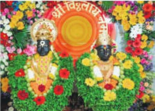 एकादशी पर मंदिरों में उमड़े श्रद्धालु