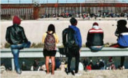 अमेरिकी प्रशासन ने पुलिस से मांगी 80 लोगों की जानकारी