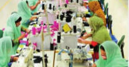 बांग्लादेशः गारमेंट सेक्टर में हाहाकार, 7 माह में 140 फैक्ट्री बंद, 1 लाख बेरोजगार