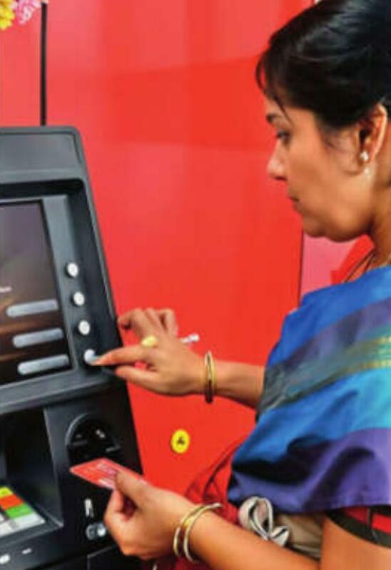 स्किमर फ्रॉड से क्रेडिट कार्ड असुरक्षित है