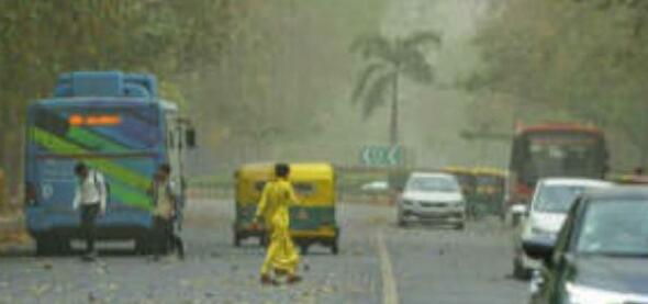 उत्तराखंडः नंदप्रयाग में बादल फटा केदारघाटी में भूस्खलन से हाईवे जाम