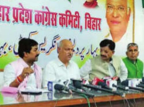 'अंडा' गठबंधन में फूट, हर पार्टी अपना राग अलाप रही