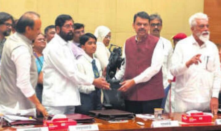 एनडीए में छात्राओं के दाखिले की पहल को हंसिका ने लगाए पंख