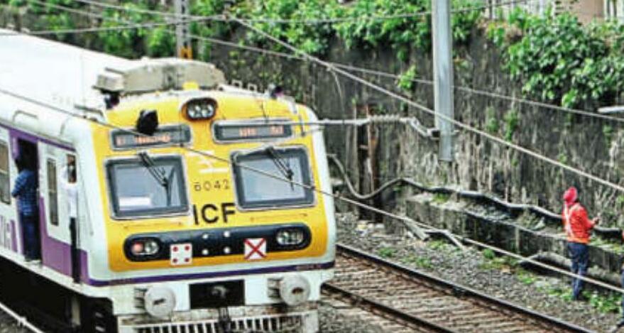 15 डिब्बे की लोकल से 30% बढ़ेगी यात्री क्षमता