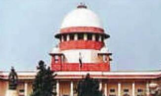 श्वानों को अपने घर में ही खाना क्यों नहीं खिलाते : सुप्रीम कोर्ट