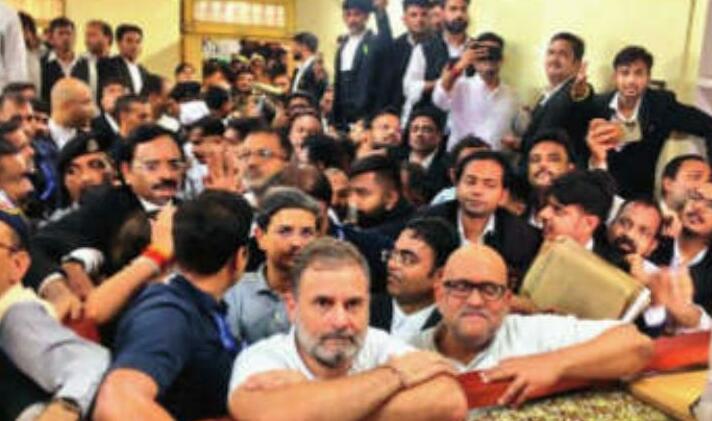 राहुल गांधी के खिलाफ याचिका पर सुनवाई से हाई कोर्ट का इनकार
