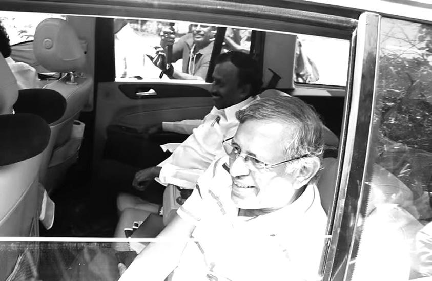 பாமகவில் தந்தை - மகன் மோதல் பாஜக - அதிமுக ‘சமரச’ முயற்சி