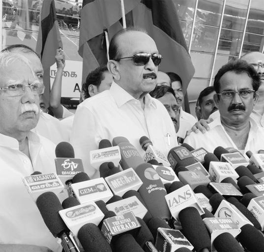 பழனிச்சாமி கருத்துகளை பொருட்படுத்த வேண்டியதில்லை