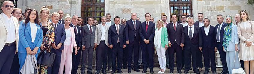 Başkan Aydın'dan Kosova'da ZİYARETLER
