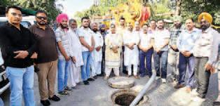 MLA Manuke launches jetting machines for cleaning of roads and sewages