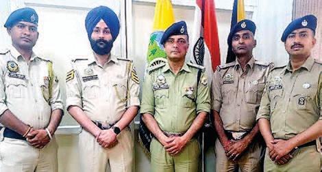 Three Baddi police personnel honoured with DGP disc award; one receives cyber investigator badge