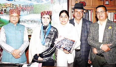Governor felicitates special Olympics silver medalist Harshita Thakur