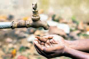 Water crisis deepens in Karachi amid delays in pipeline repairs